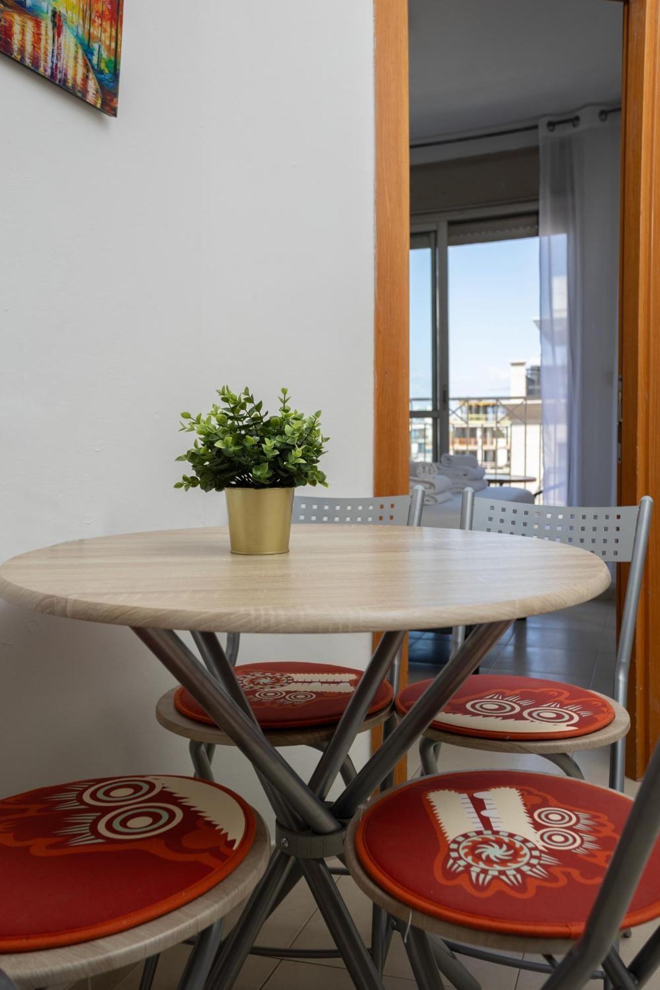 דירה 2bd And 2 Bath Duplex On The Hilton With A Shelter תל אביב